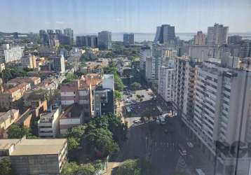 Coliseu vende sala comercial com 35,37 m², piso porcelanato, banheiro, localização privilegiada na av. loureiro da silva, próximo ao centro administrativo, polo jurídico.&lt;br&gt;&lt;br&gt;condomínio