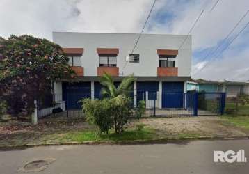 Ótimo apartamento de 1 dormitório no bairro cristal em prédio pequeno.&lt;br&gt;imóvel com 71,3 m² de área privativa, primeiro andar, frente, posição solar norte e piso em porcelanato.&lt;br&gt;imóvel