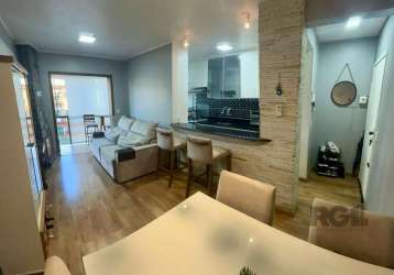 Apartamento com 74 m² com 3 (três) dormitórios sendo 1 transformado em escritório. &lt;br&gt;sacada com churrasqueira, sala de estar com lareira, sala de jantar e cozinha americana. muito iluminado e 