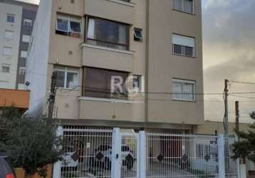 Apartamento à venda próximo avenida ipiranga /shopping bourbon com&lt;br&gt;01 dormitório estar social bela sacada com churrasqueira, totalmente mobiliado e planejado, bancada americana, garagem escri