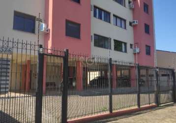 Apartamento 3 dormitórios, sendo 1 suíte, 2 banheiros, living para 02 ambientes, área de serviço, churrasqueira e 1 vaga de garagem. silencioso, de fundos e com ótima orientação solar, com cômodos bem