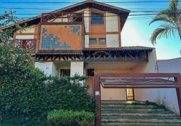 Casa residencial com 3 quartos  à venda, 385.27 m2 por r$1450000.00  - champagnat - londrina/pr