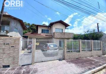 Casa com 3 dormitórios à venda, 178 m² por r$ 599.000,00 - figueira - gaspar/sc