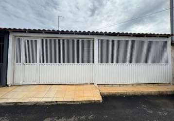 Casa para venda em brasília, ceilândia sul (ceilândia), 3 dormitórios, 1 suíte, 2 banheiros, 2 vagas