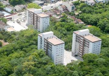 Ótimo apartamento no coração da zona sul de porto alegre.&lt;br&gt;imóvel diferenciado  composto por 2 dormitórios sala de jantar e estar  cozinha  lavanderia e 1 banheiro.&lt;br&gt;&lt;br&gt;imóvel s