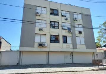 Apartamento semi-mobiliado com 54,01m² de área privativa. contém 2 dormitórios, cozinha, sala de estar, banheiro e 1 vaga coberta, piso parquet, com janelas grandes muito iluminado e arejado.permanece