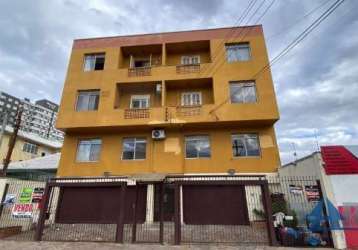 Otimo apartamento, 1 dormitorio com ventilador de teto, sala tambem com ventilador,  cozinha com bancada  e armario, area de servico integrada com tanque e banheiro com box de vidro. 3° andar,  com bo