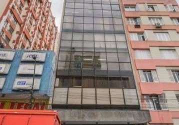 Ótimo conjunto comercial, cobertura duplex, no centro, com 396m² privativos, andar alto, ótima vista. possui sala de recepção, sala de espera, 7 amplas salas, cozinha, 4 banheiros, sala de reuniões. n