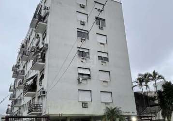 Apartamento de 87m² na rua cancio gomes, pertinho do zaffari cristóvão colombo!&lt;br&gt;é um apartamento de segundo andar de frente, possui 3 amplos dormitórios, um deles com sacada, banheiro social 