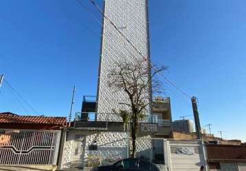 Lindo apartamento na vila re - 2 dorm. sala, cozinha, vaga de garagem