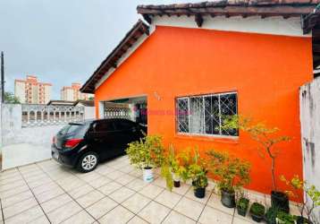 3 casas em um terreno de 561m2 a 1 quadra da praia do camaroeiro em caraguatatuba/sp à venda