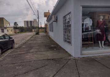 Casa comercial e residencial no fragata