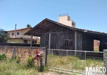 Casa para venda em balneário barra do sul, centro, 3 dormitórios, 1 banheiro, 1 vaga