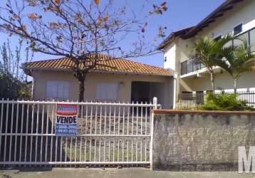 Casa para venda em balneário barra do sul, centro, 3 dormitórios, 1 suíte, 1 banheiro, 1 vaga