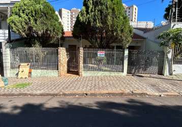 Residência c 3quartos no bairro vila bosque em maringá