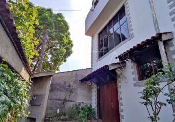 Casa com 3 quartos à venda na avenida elias zarzur, 368, parque são george, cotia por r$ 800.000