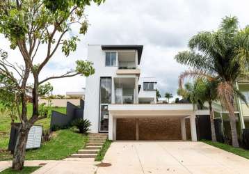 Casa em condomínio fechado com 3 quartos à venda na estrada do capuava, 4570, paisagem renoir, cotia por r$ 2.900.000