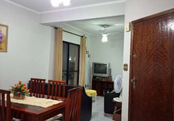 Espaçoso apartamento próximo da praia