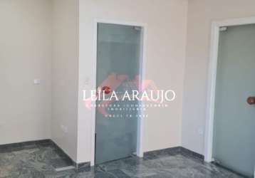 Linda sala comercial bem localizada