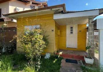 Casa com 2 quartos à venda na rua martin luther king, 96, são sebastião, porto alegre por r$ 550.000