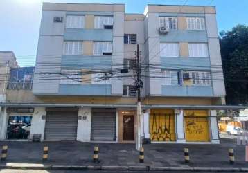 Apartamento com 3 quartos para alugar na avenida benjamin constant, 1451, floresta, porto alegre por r$ 1.700