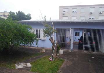 Casa com 3 quartos à venda na rua alberto silva, 945, vila ipiranga, porto alegre por r$ 550.000