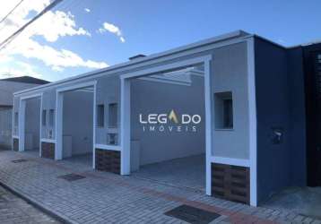 Casa com 2 dorm. (1 suíte) à venda, 65 m² por r$ 299.000 - petrópolis - joinville/sc