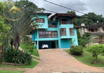 Sobrado à venda em valinhos, chácara flora, com 3 suítes, com 304.94 m², condominio chacaras flora