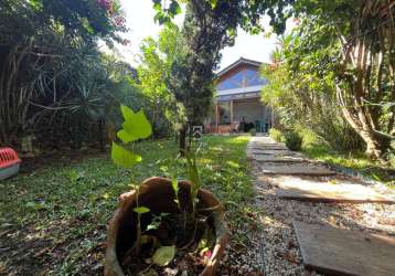 Casa com 3 quartos à venda na rua altevir de lara, 785, afonso pena, são josé dos pinhais por r$ 799.000