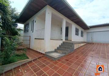 Casa à venda na chapada