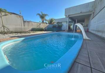 Casa com piscina a venda no balneário inajá