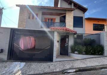 Casa com 4 quartos à venda no jardim amaryllis, poços de caldas , 430 m2 por r$ 1.458.000