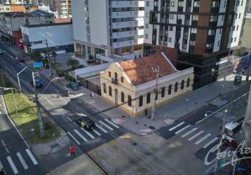 Casa comercial para alugar na avenida visconde de guarapuava, 2744, centro, curitiba, 284 m2 por r$ 15.000