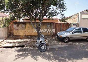 Casa no bairro jardim santa angelina na cidade de  agudos;