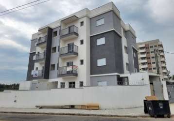 Apto térreo 53 m²/ 2 dorm./ sacada/ ambientes integrados/ jd. rosálea alcoléa