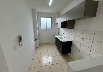 Apto com 59 m²/ 2 dorm./ andar alto/ lazer completo/ à 2 min. do campolim