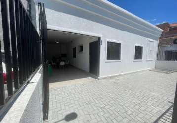 Casa a 50 metros da praia alegre