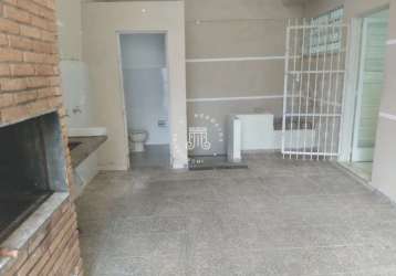 Casa à venda com 2 dormitórios no bairro vila della piazza em jundiaí/sp