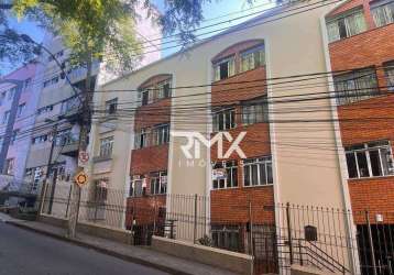 Apartamento a venda no vale do ipê, 2quartos, com garagem, todo reformado. juiz de fora/mg