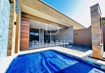 Casa no setor faicalville  150m , 3 quartos, piscina, gourmet, r 698.000  agende sua visita