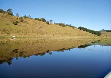 Chácara / sítio com 1 quarto à venda no pavoeiro, paraibuna  por r$ 2.000.000