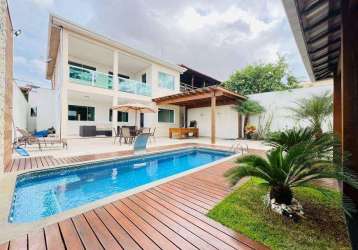 Casa com 3 quartos à venda, 360m²