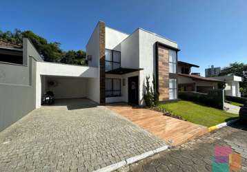 Casa em condomínio fechado com 5 quartos à venda na rua brigada lopes, --, glória, joinville por r$ 1.900.000