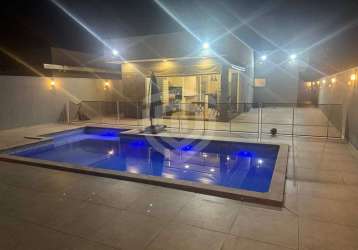 Casa cond 2dorm| 1suite com closet|piscina aquecida