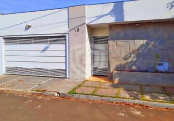 Casa jardim santo antônio em piratininga - interior/sp i 3 quartos com suíte i 1 sala i 1 cozinha i 4 banheiros i 3 vagas de garagens