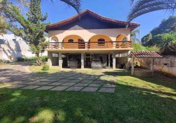 Venda | casa com 363,92 m² em um terreno de 1000 m², 4 dormitórios, 9 vagas. chácara rincão, cotia sp