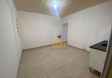 Casa com 1 dormitório para alugar, 50 m² por r$ 1.500/mês - parque dos camargos - barueri/sp! contato: suit (11) 94584-8250