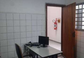 Sala comercial ampla com excelente localização