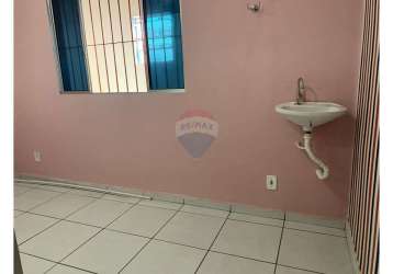 Sala comercial de 32m² em localização privilegiada'