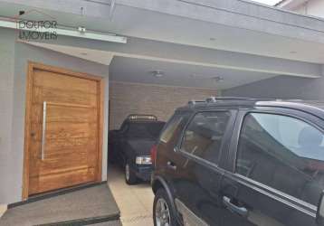 Casa de alto padrão no coração da vila esperança com quatro dormitórios sendo duas suítes e quatro vagas de garagem